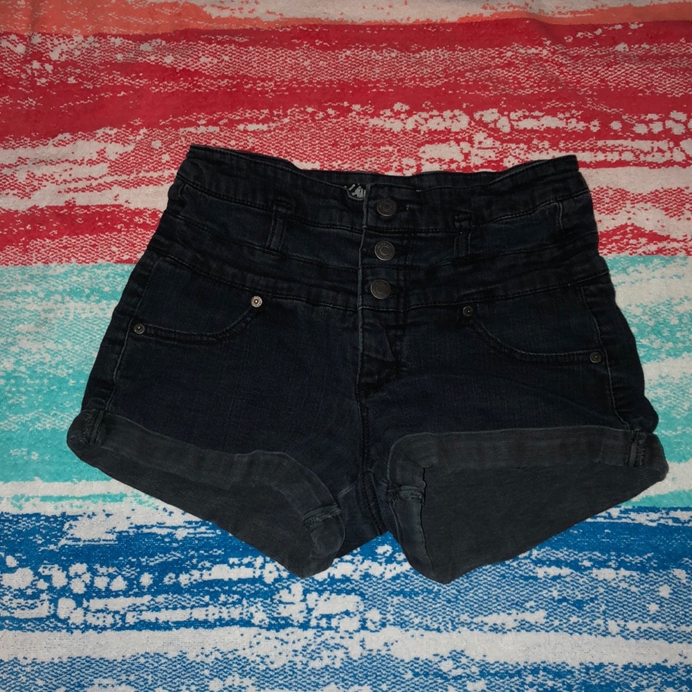 Mossimo black jean shorts size 4